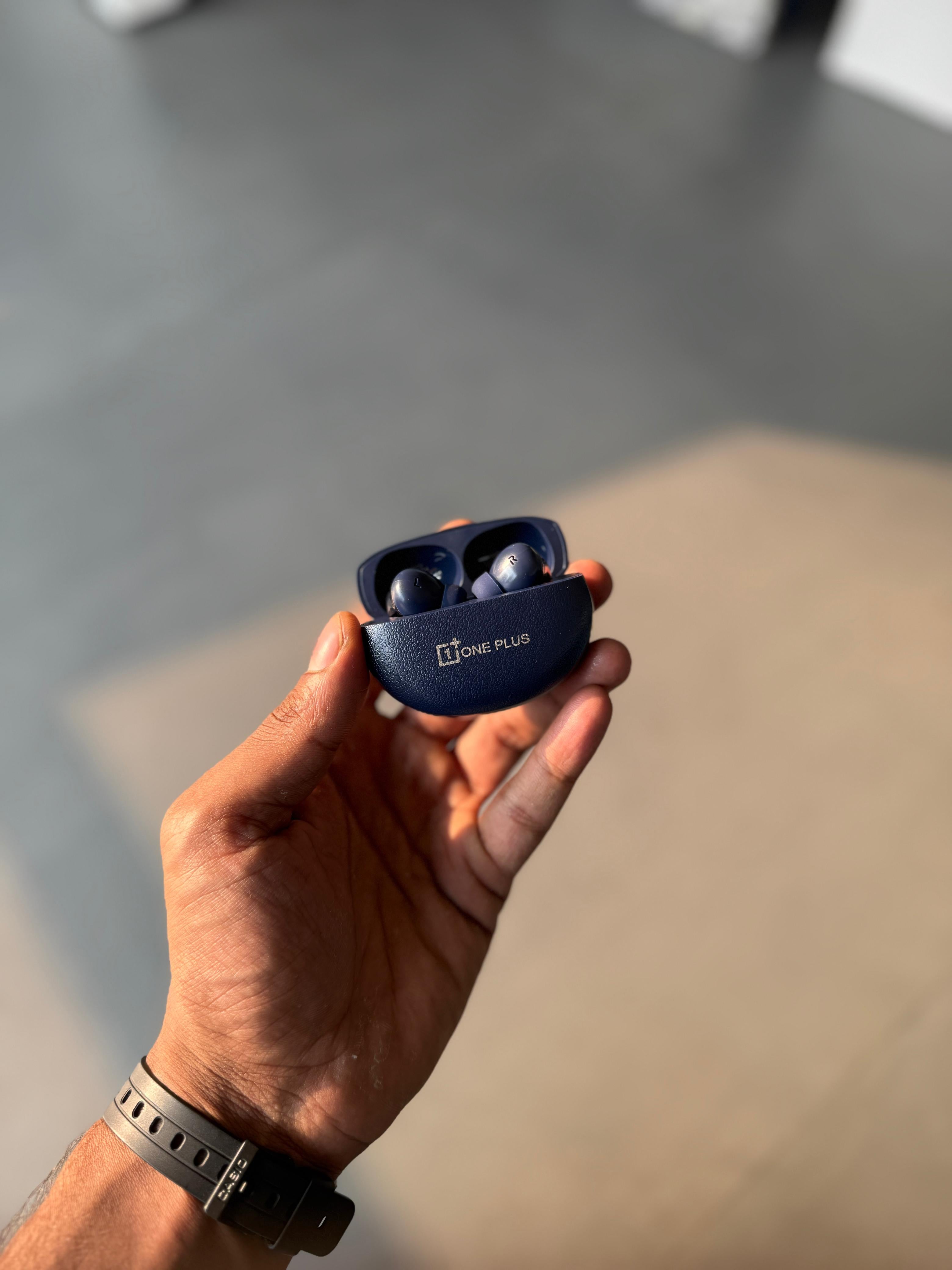 OnePlus Buds Pro 3 (TWS Earbuds)